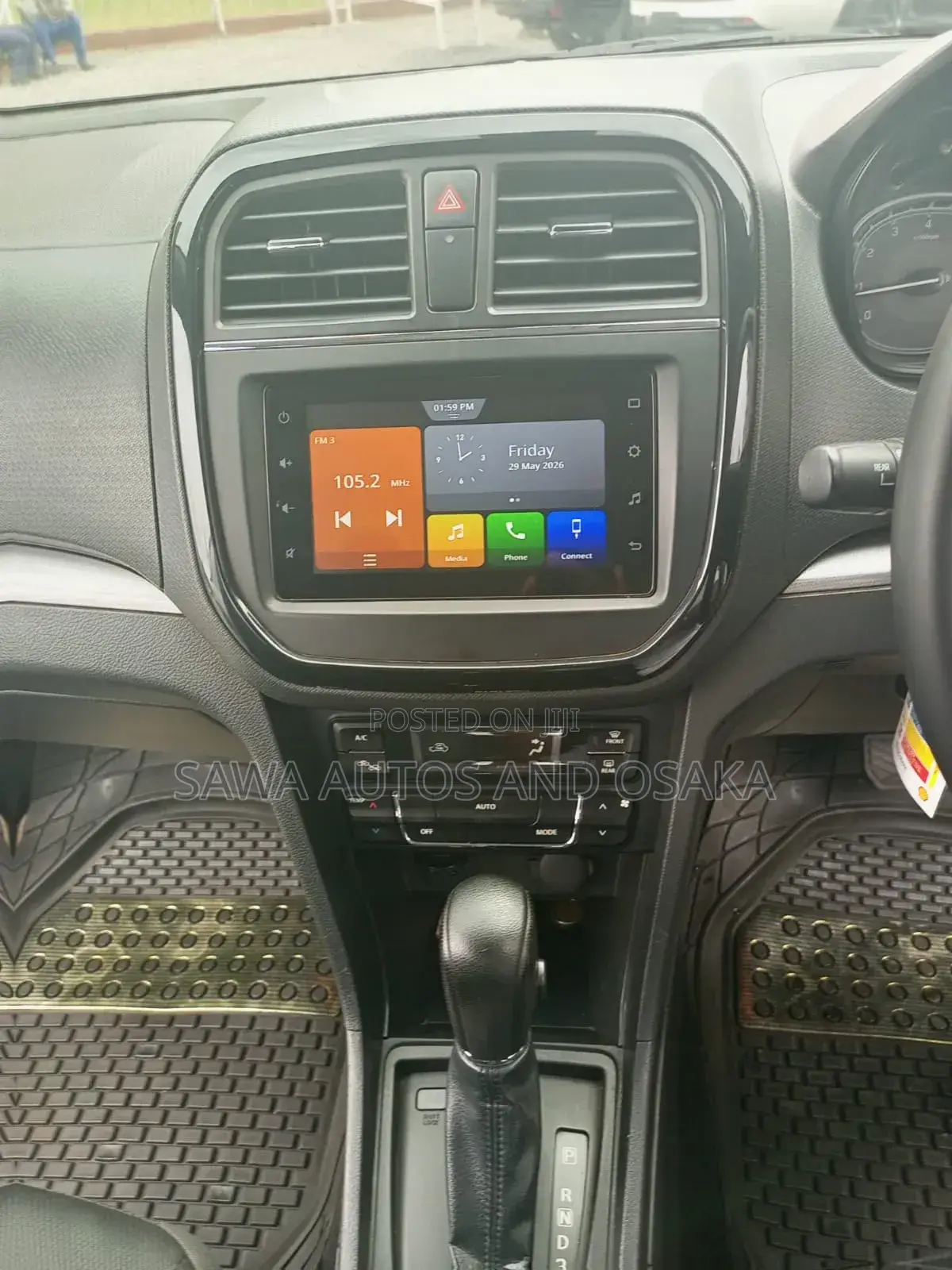 Suzuki Vitara 2022 Silver