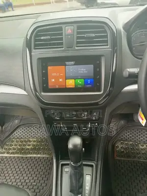 Suzuki Vitara 2022 Silver