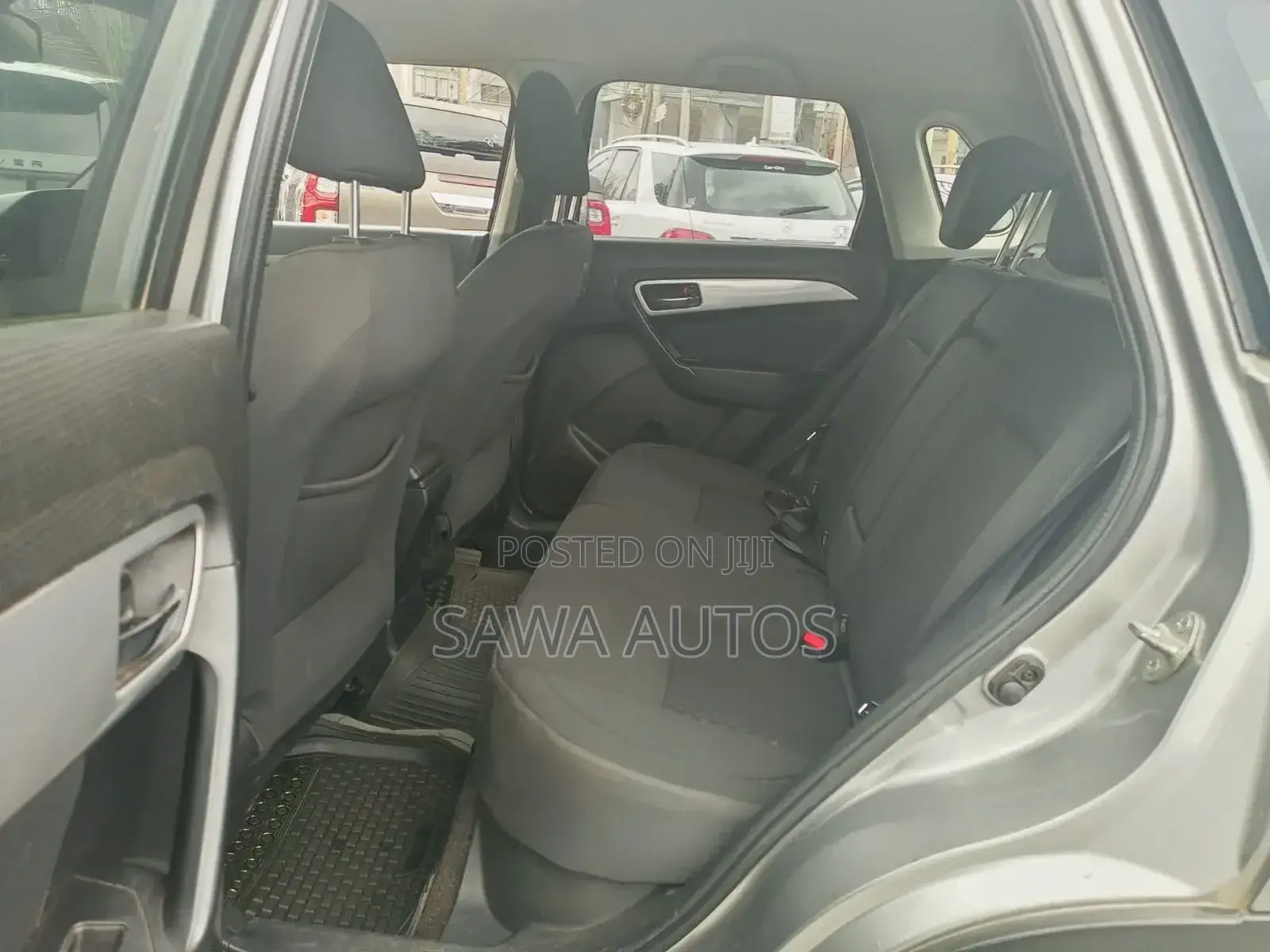 Suzuki Vitara 2022 Silver
