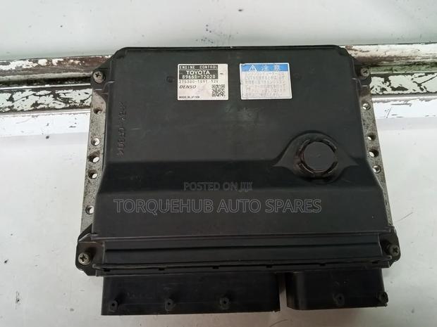 Toyota Mark X Zio 2008 Engine Control Unit