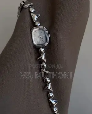 Simple Chic Lady W. Watch *
