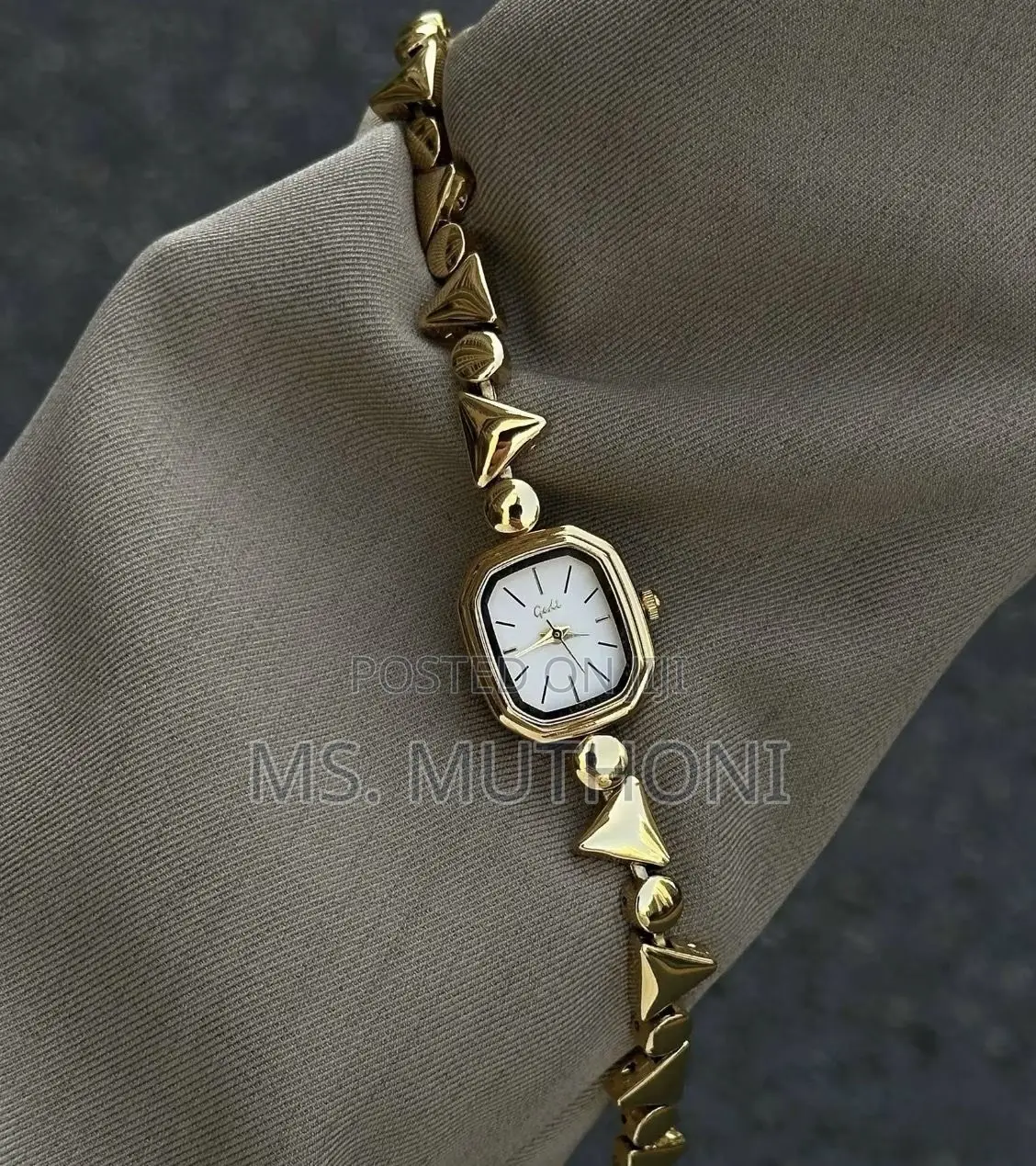 Simple Chic Lady W. Watch *