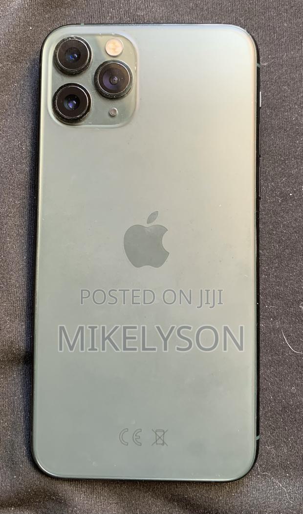 Apple iPhone 11 Pro 64 GB Gray - main view