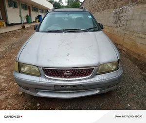 Nissan FB15 2003 Silver