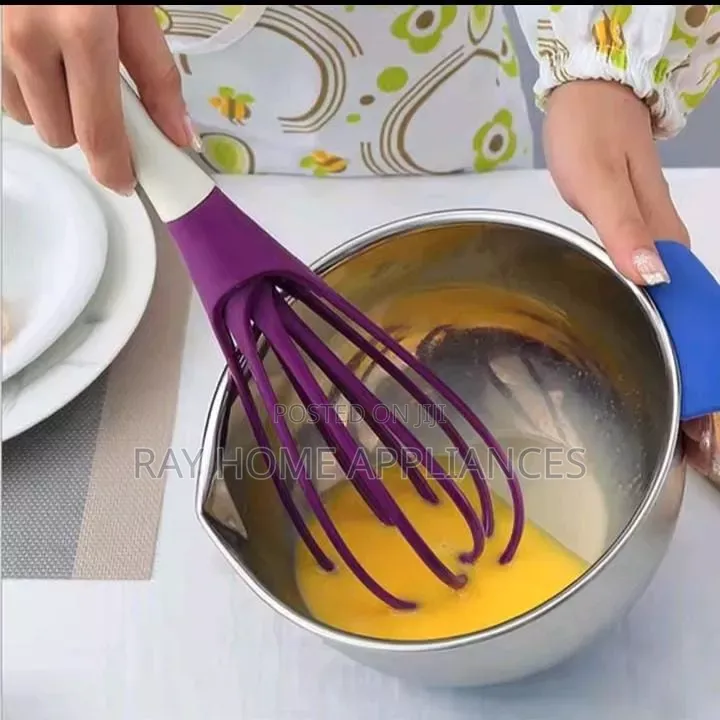 Manual Egg Beater /Pancake Whisker Material:Plastic