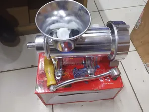 Professional and Approved Meat Mincer/ Highly Recommend Meat Mincer