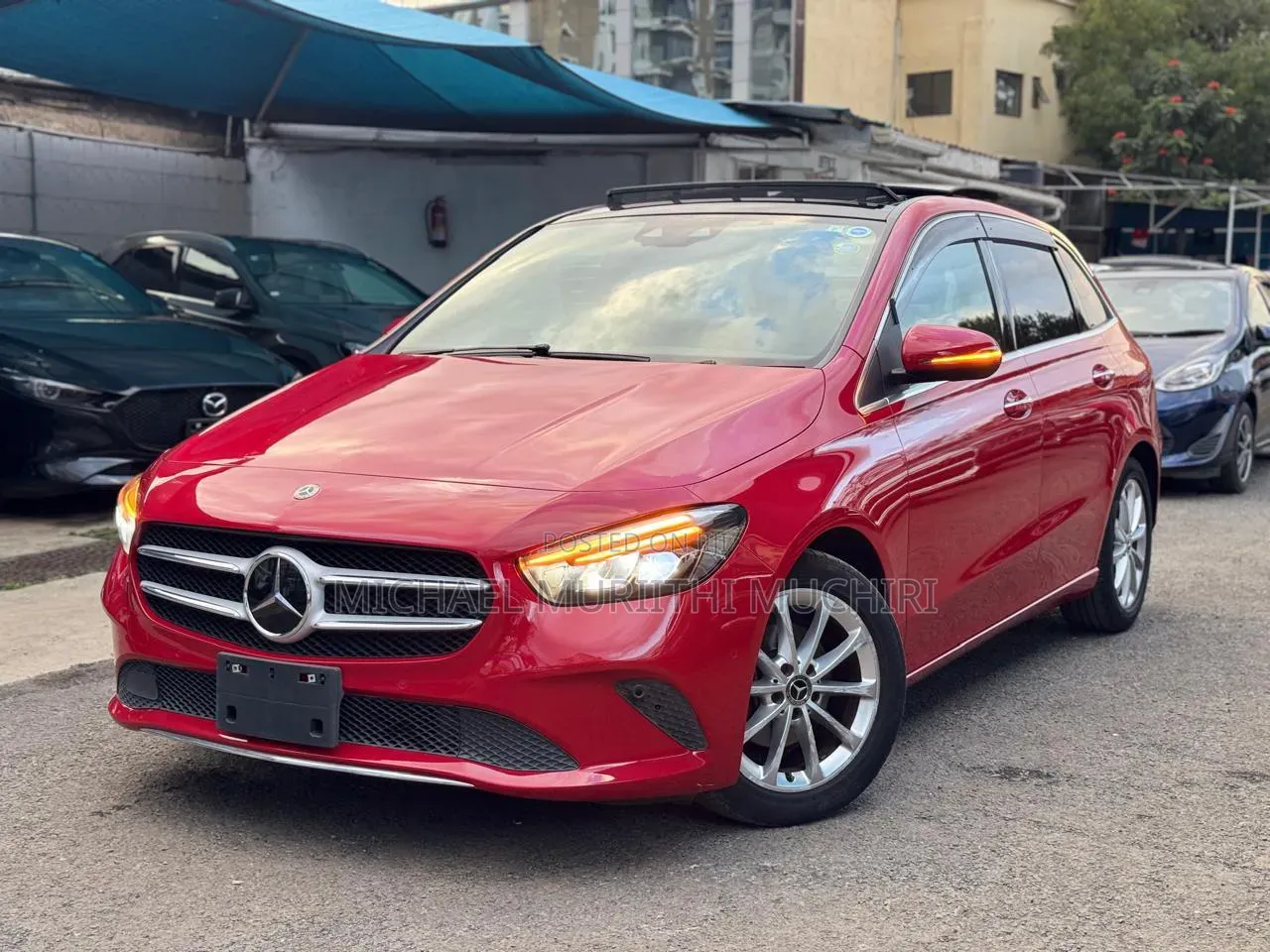 Mercedes-Benz B-Class 2019 Red
