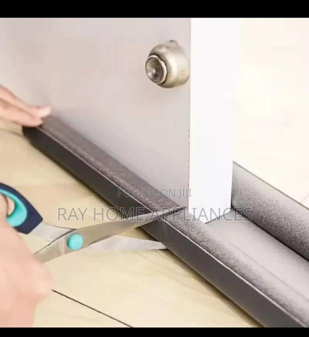 Bottom Door Sealer Strip Approximate Length 1meter - thumbnail 4