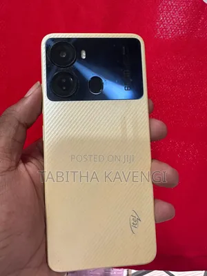 Itel P40 64 GB Yellow