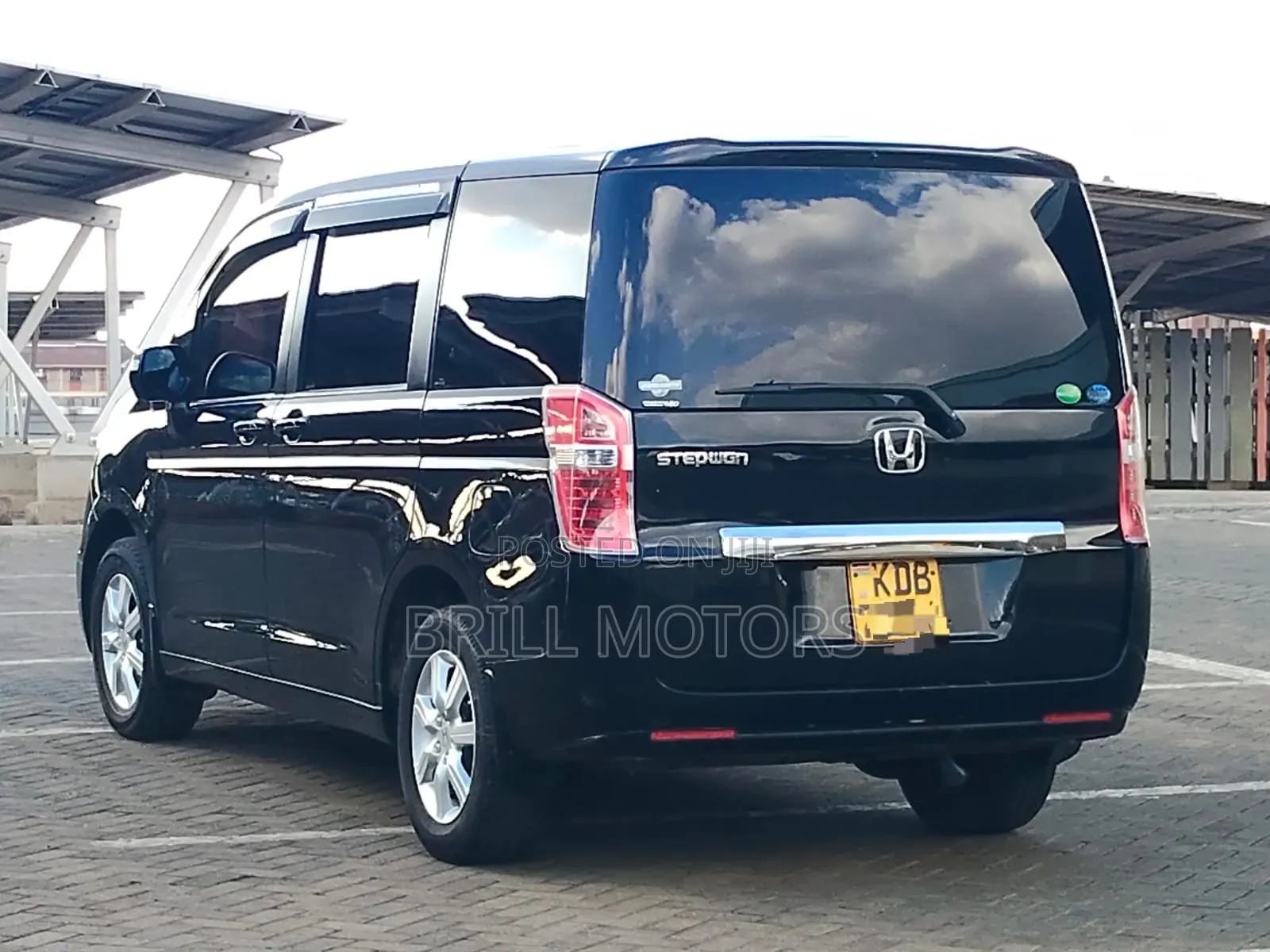 Honda Stepwgn 2013 Black
