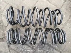 Original Ex Japan Toyota Porte Front And Rear Heavy Duty Coil Springs