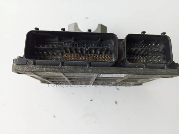 Toyota Premio 2014 Engine Control Unit - thumbnail 2