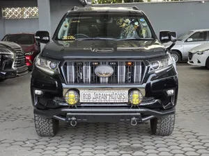 Toyota Land Cruiser Prado 2.8 2021 Gray