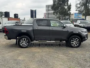 Toyota Hilux 2.4 Diesel 2020 Gray