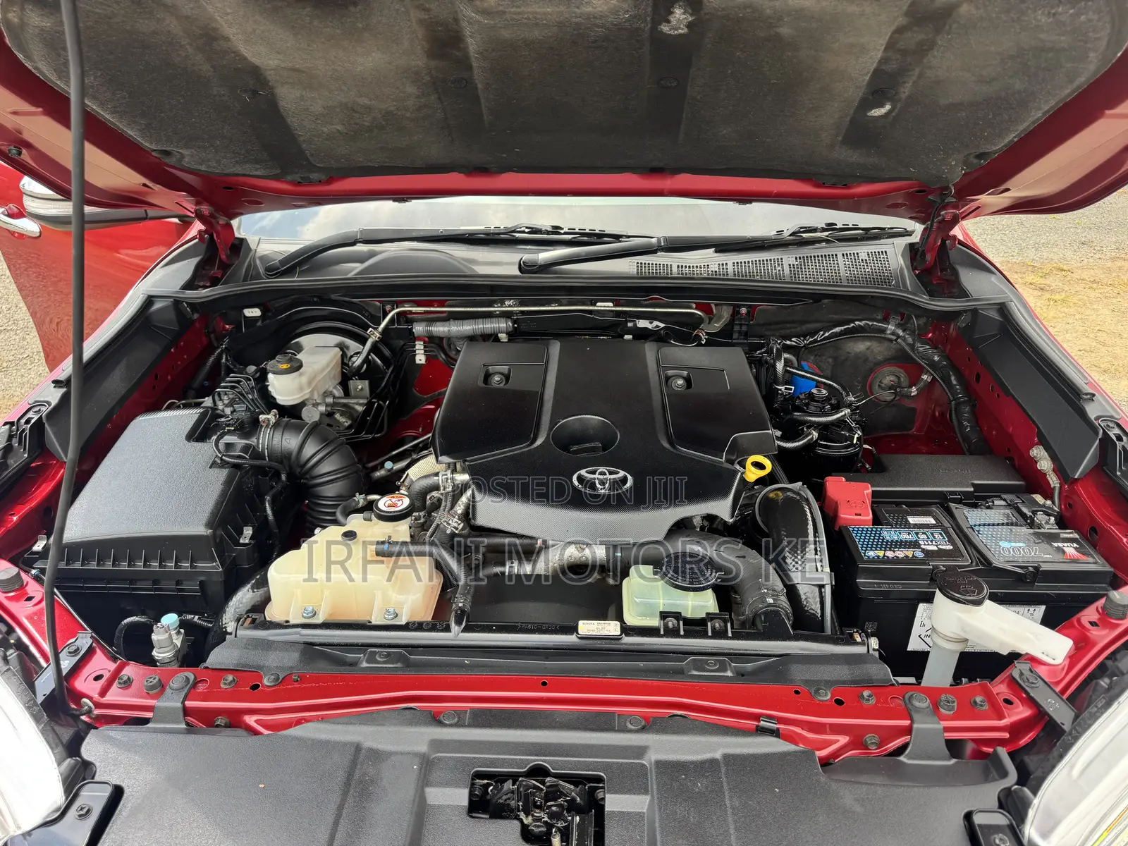 Toyota Hilux Revo Double Cab Deisel 2.4 AWD 2019 Red