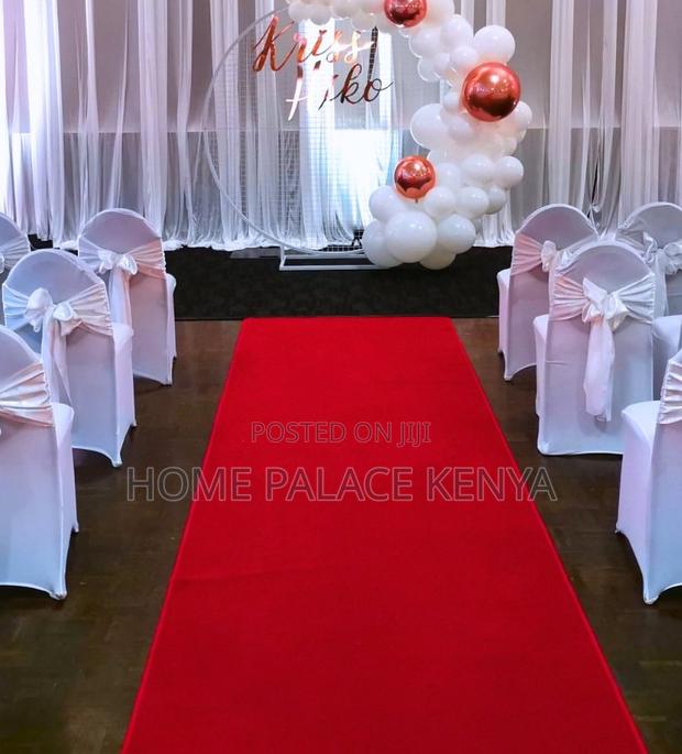 Red Carpet: Modern Red Event Aisle Runner Rug - thumbnail 7