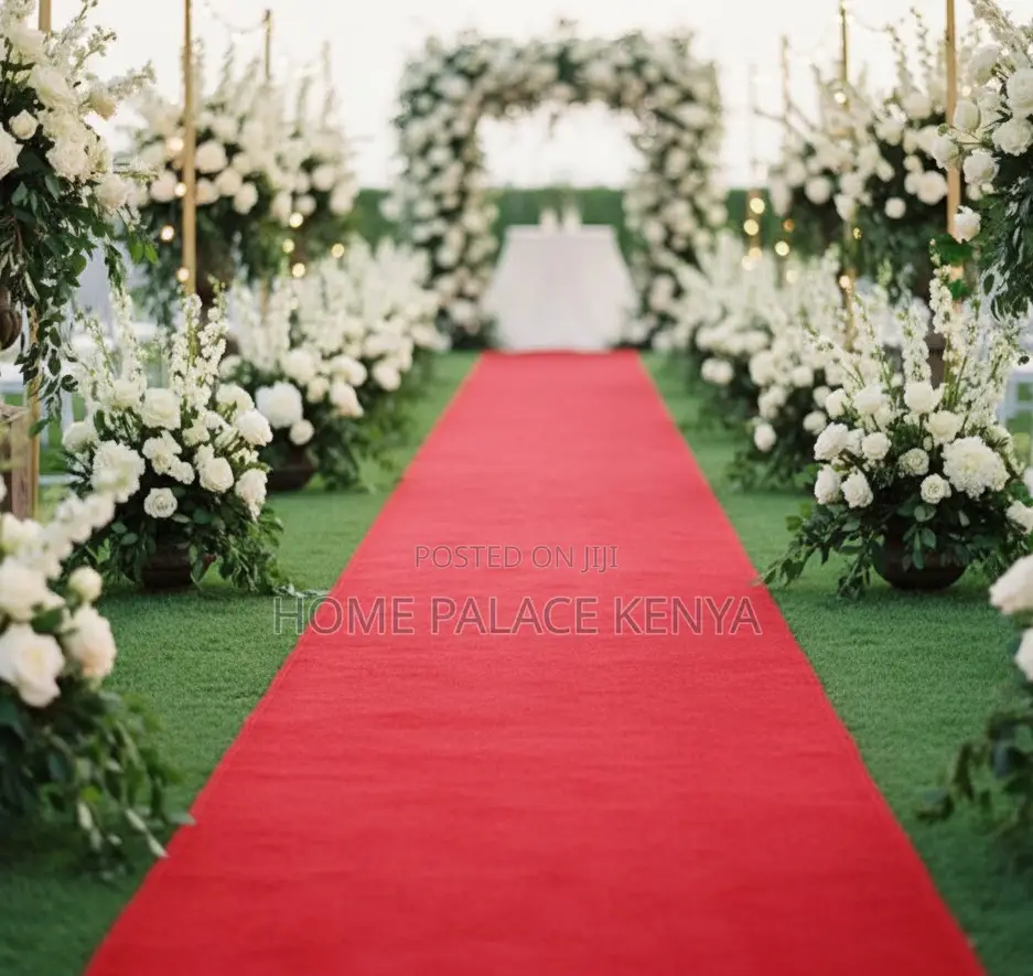 Red Carpet: Modern Red Event Aisle Runner Rug