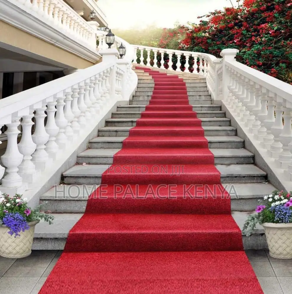 Red Carpet: Modern Red Event Aisle Runner Rug