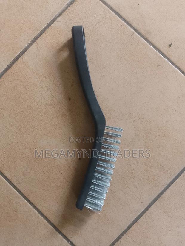 Wire Brush / Scraper Brush - main view