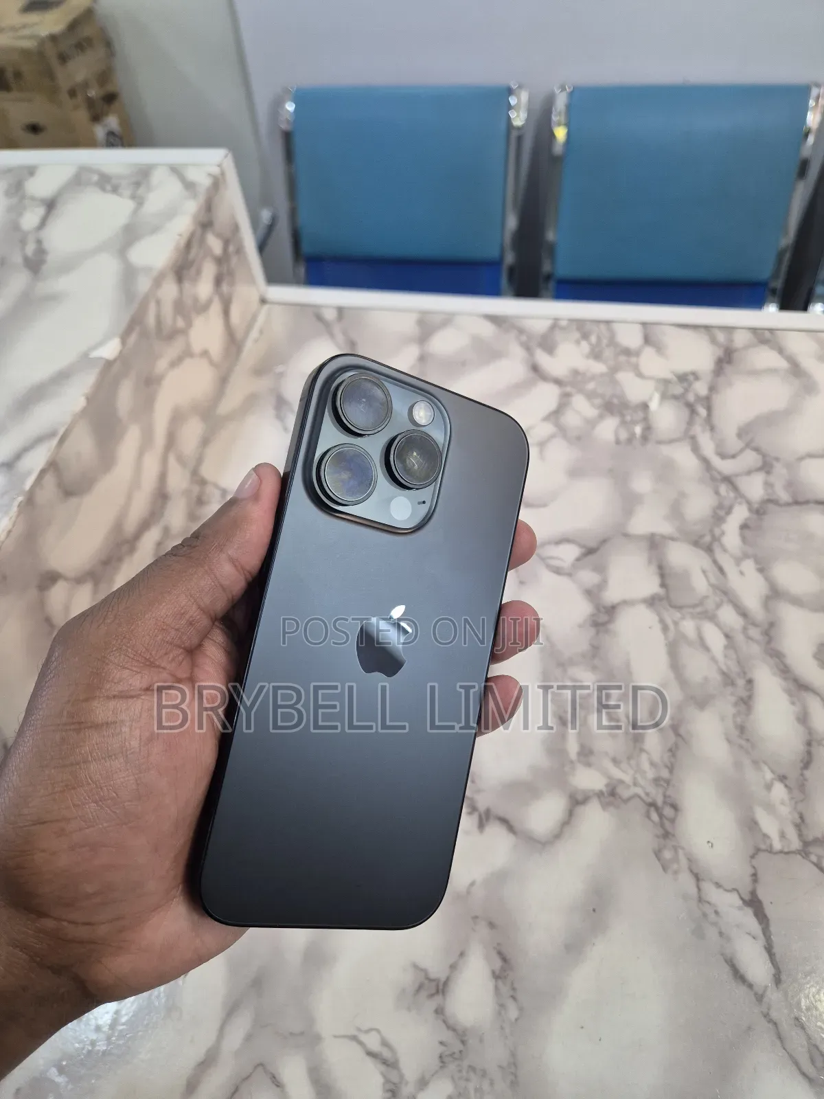 Apple iPhone 16 Pro 256 GB Gray