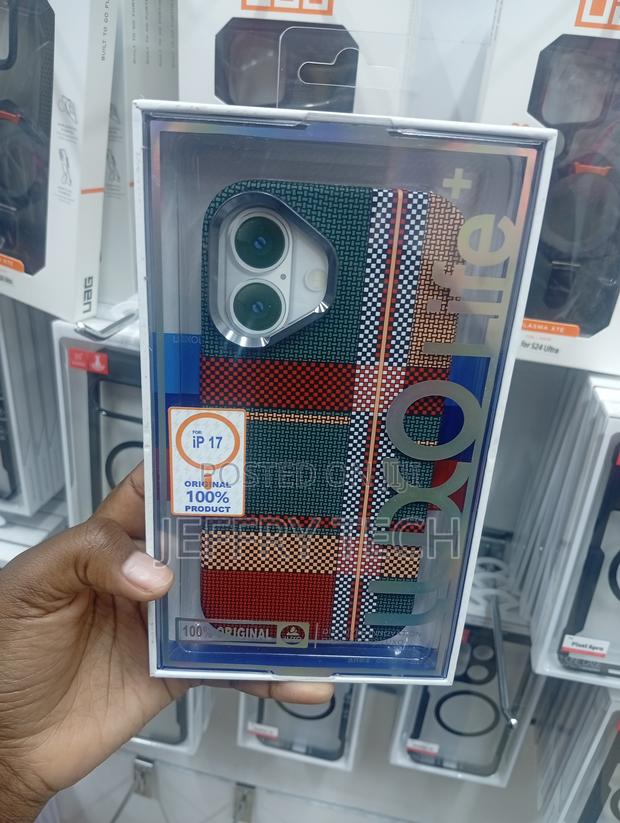 Luxo Woven Plaid Phone Case for the Apple iPhone 17 Pr - main view