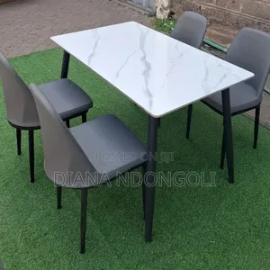 Exacutive 4 Seater Dinning Set