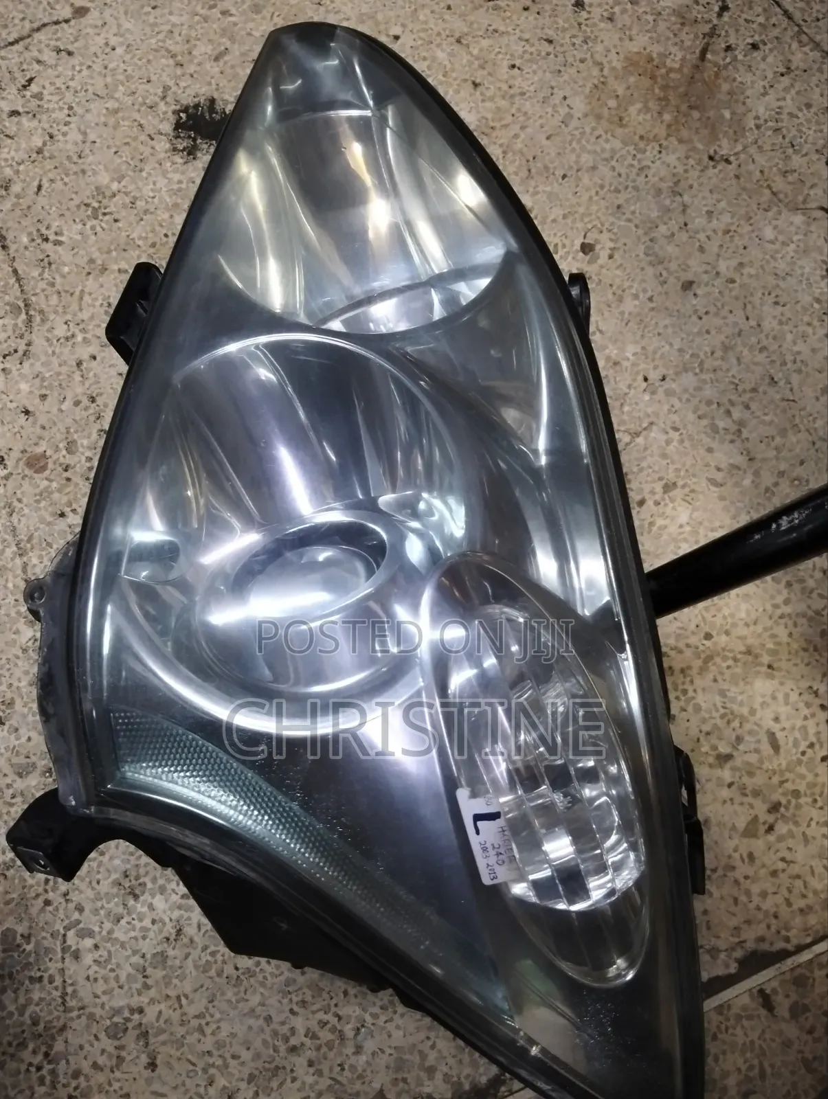 Harrier 240 Headlight Left One Masikio Broken