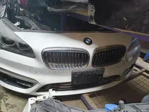 BMW 216 I Nosecut 2015