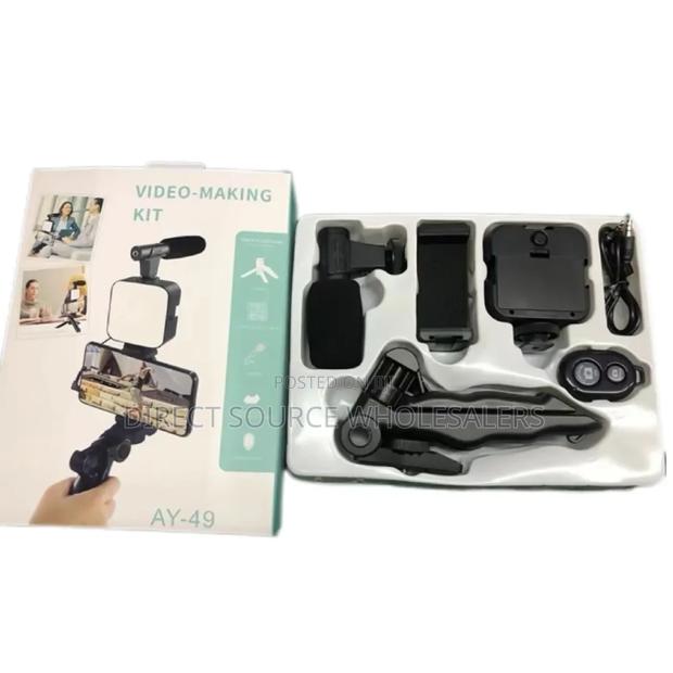 Ay-49 Vlogging Kit With Led Light, Microphone Tripod Stand - thumbnail 2