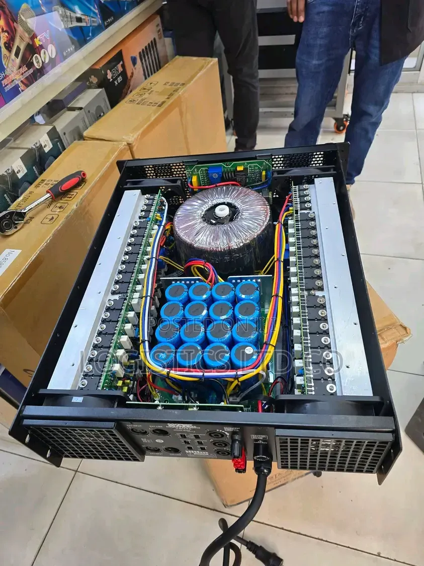 Crest Audio Ca12
