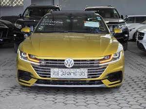 Volkswagen Arteon 2.0T SEL Premium R-Line w/20 AWD 4MOTION 2019 Yellow