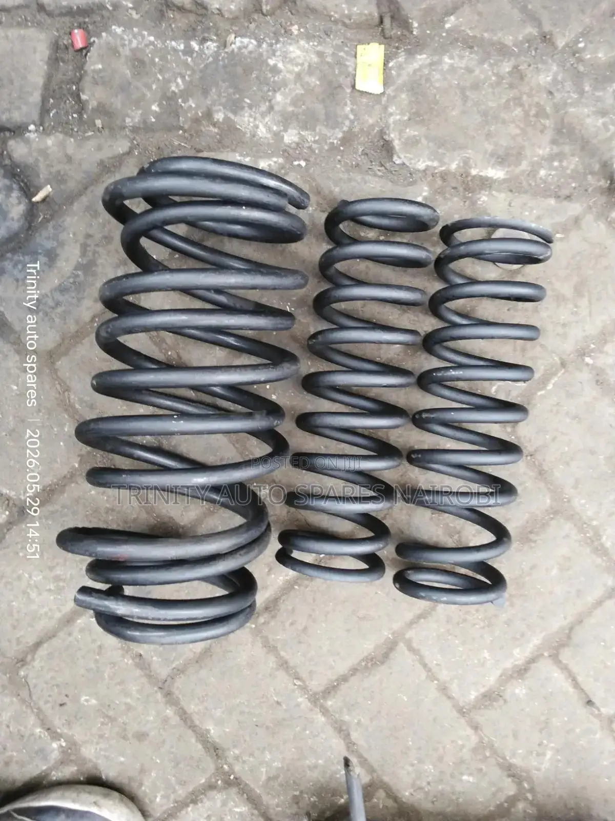 Original Ex Japan Toyota Estima Front and Rear Heavy Duty Coil Springs