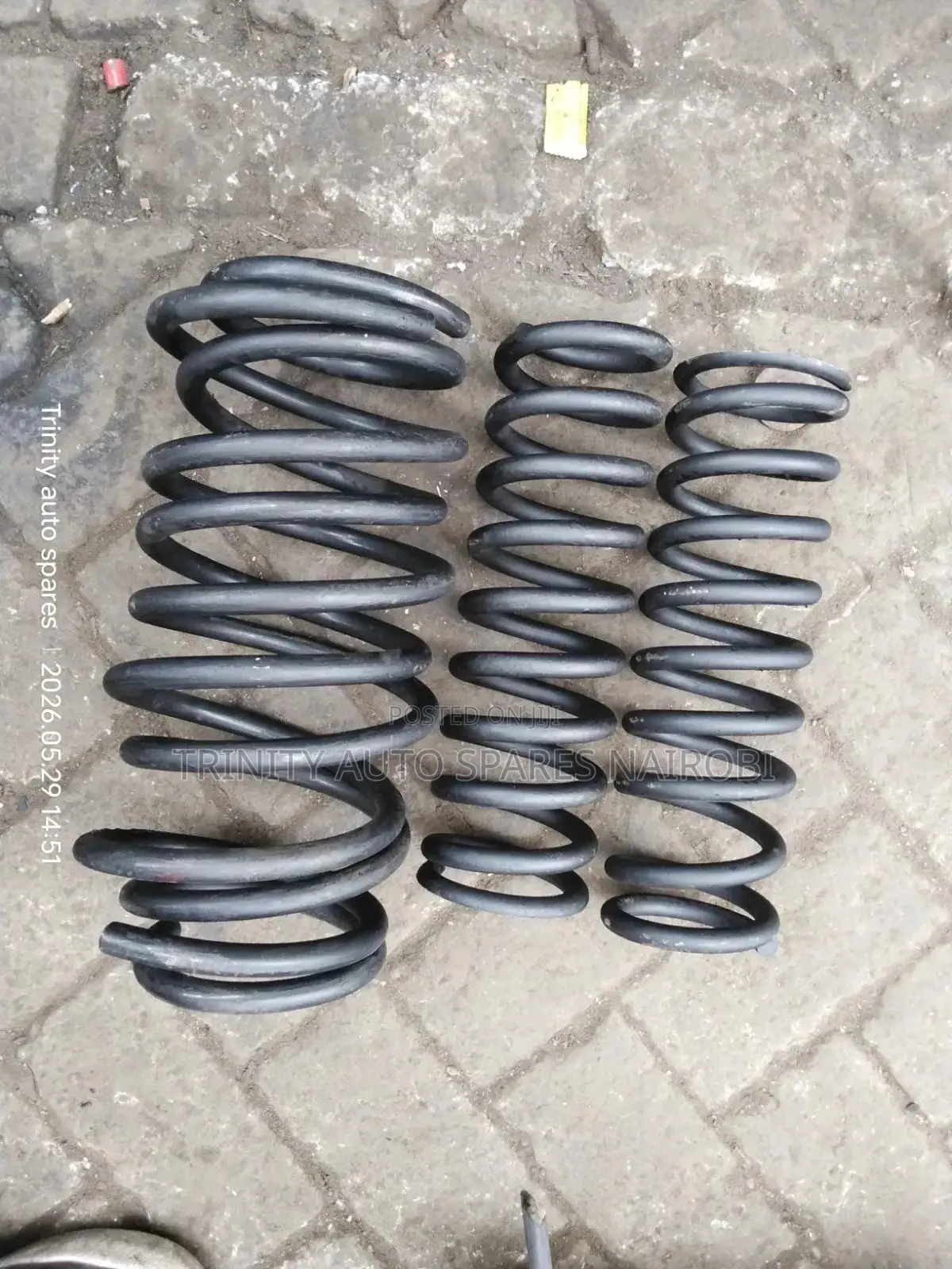 Original Ex Japan Toyota Estima Front and Rear Heavy Duty Coil Springs