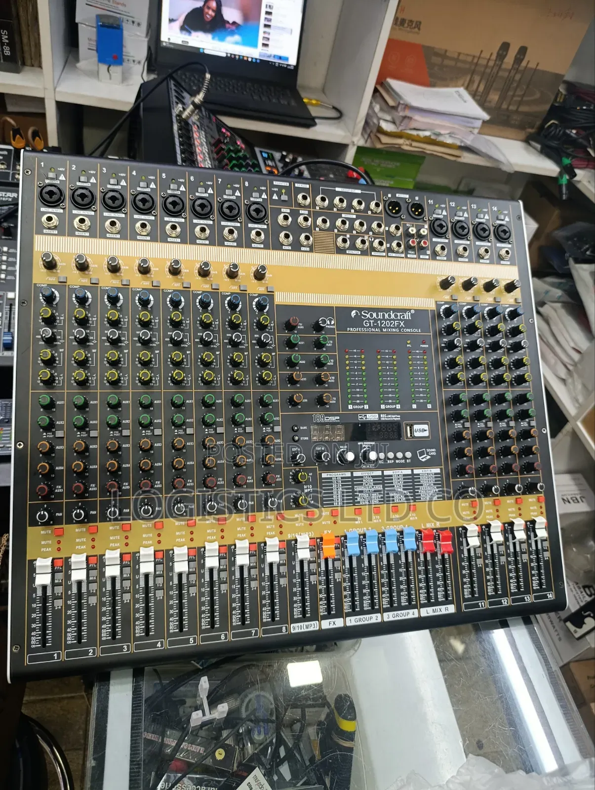 Soundcraft Gt1202fx 12 Channel Plain Mixer