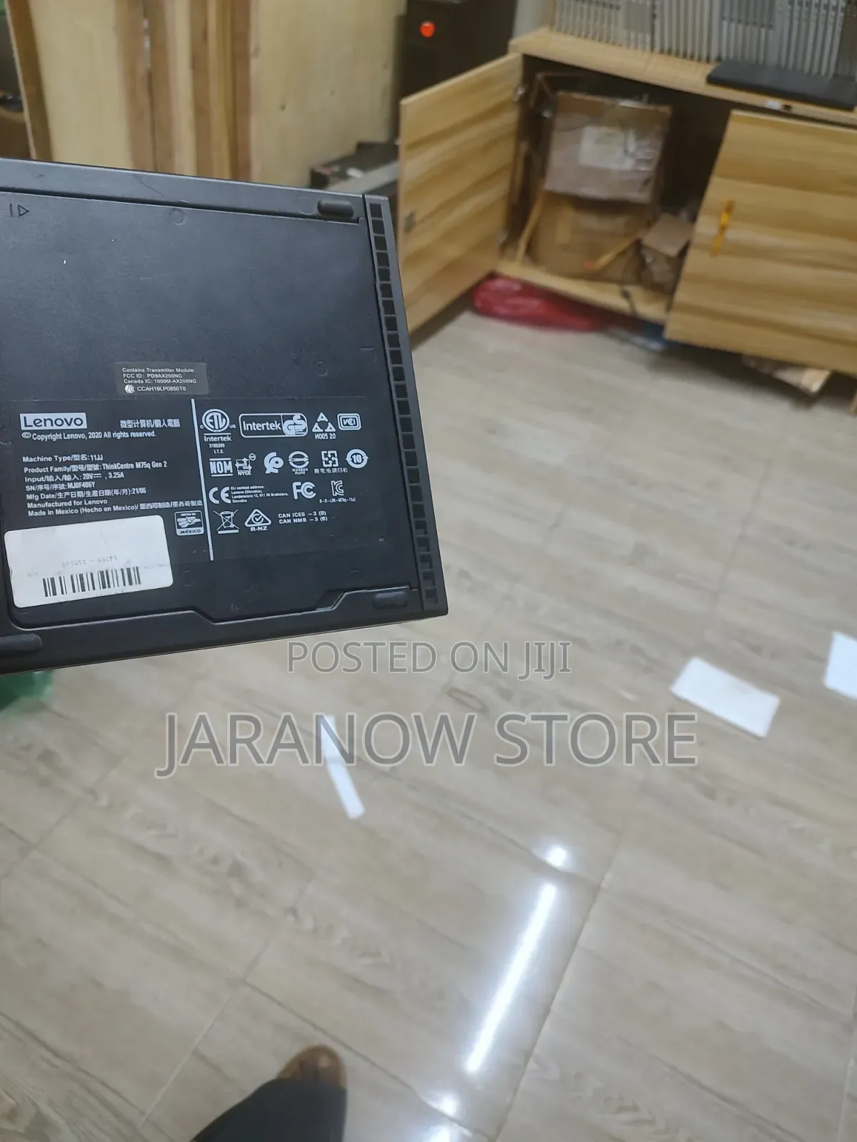 Desktop Computer Lenovo ThinkCentre M720 16GB AMD Ryzen 5 SSD 512GB