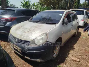 Nissan Advan 2007 Silver
