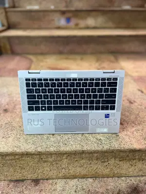 Laptop HP EliteBook 830 G8 16GB Intel Core i7 SSD 512GB