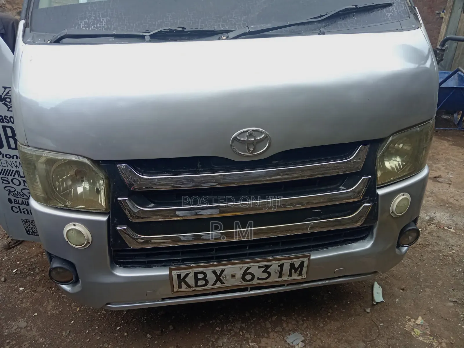 Toyota HiAce 2010 Grey
