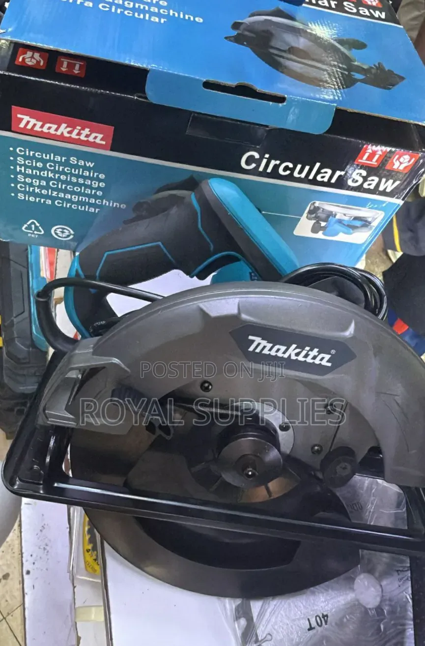 Makita 9" Circular Saw