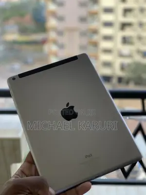 Apple iPad Pro 11 (2018) 128 GB Silver