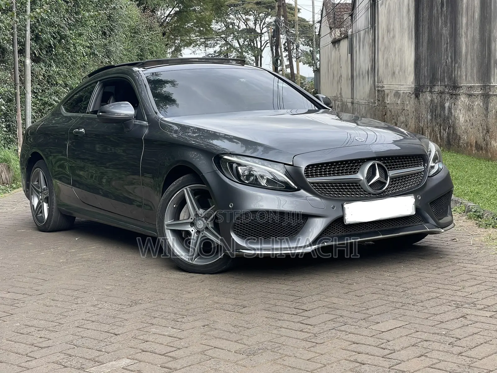 Mercedes-Benz C250 2016 Gray