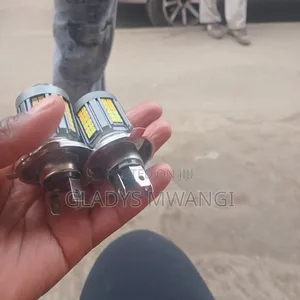 Brand New Japanese New Headlight Zenon Bulbs
