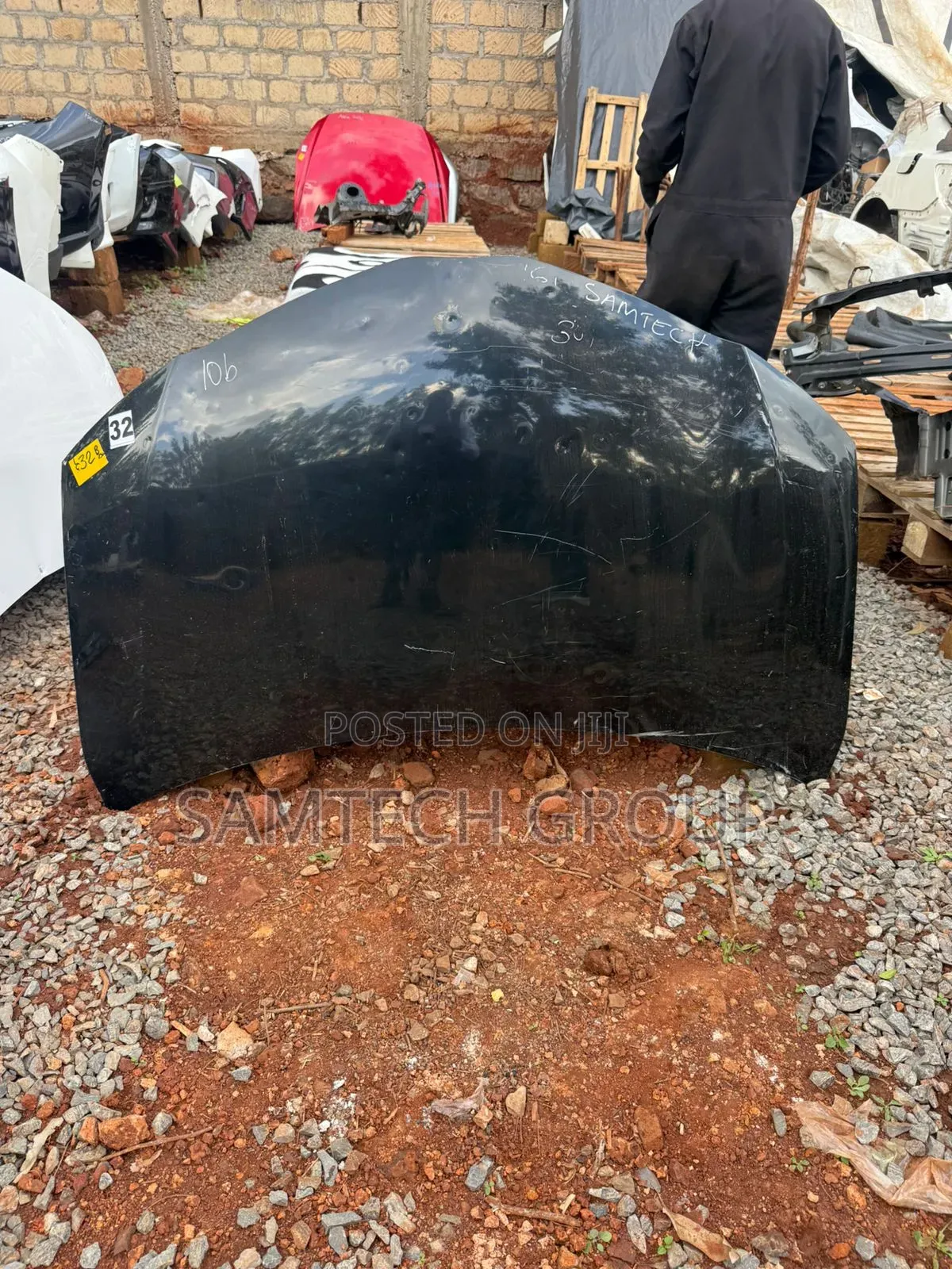 Fielder 161 Clean Bonnet