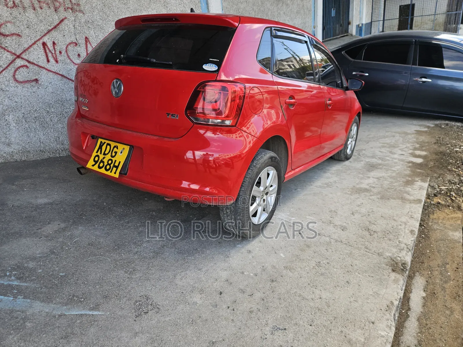 Volkswagen Polo 2015 Red