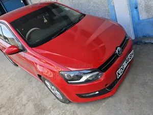 Volkswagen Polo 2015 Red