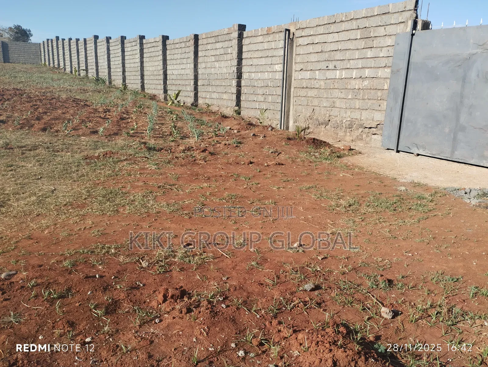 Conventional Brick and Mortar Construction