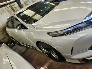 Toyota Harrier 2020 White