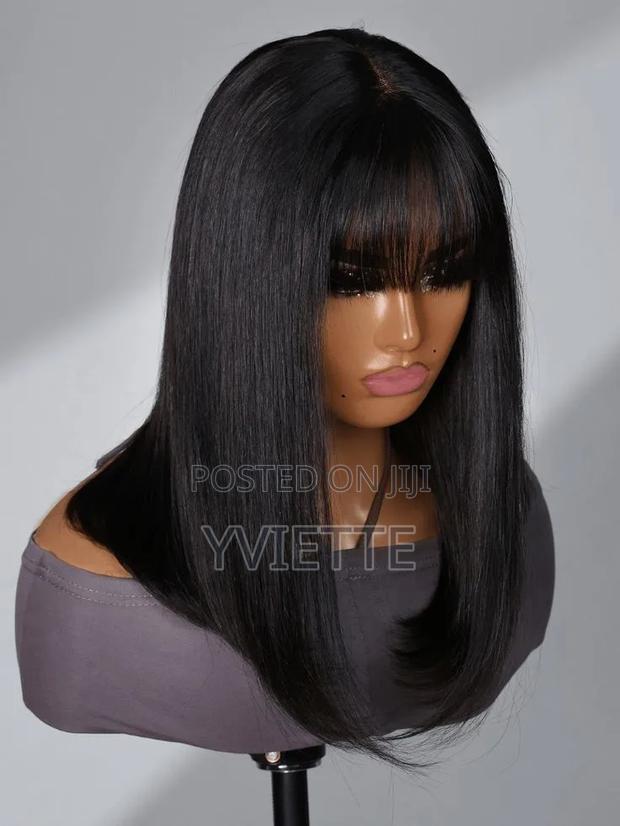 Fringe Bob Wig - thumbnail 2