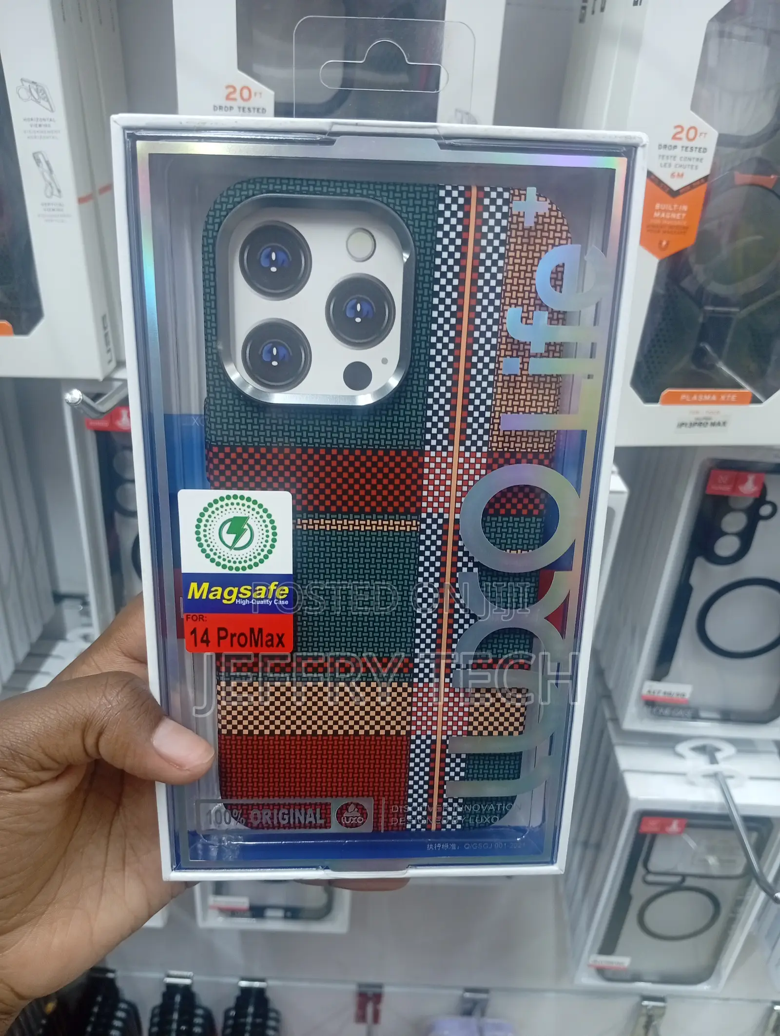 iPhone 14 Pro Max Luxo Life+ Carbon Fiber Plaid Case