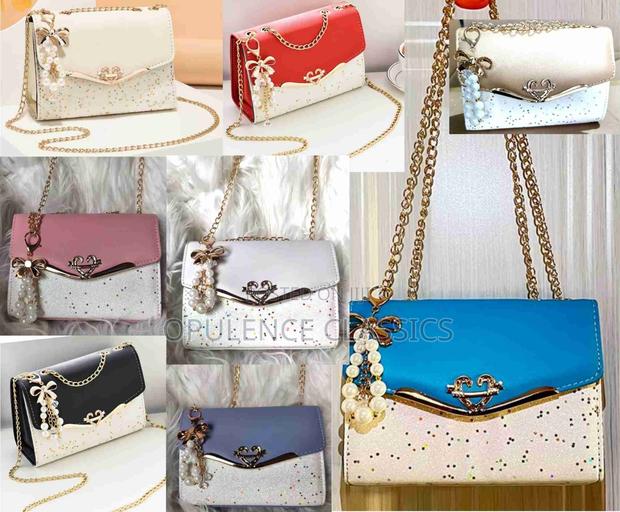 Ladies' Handbags - thumbnail 3